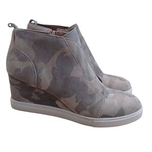 Linena Paolo Stylish Gray Suede Camouflage Women's Sneakers Size 9M